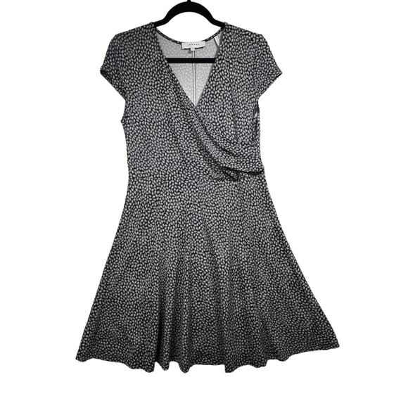 Lark & Ro Black White Short Sleeve V Neck Mini Faux Wrap Dress Womens Medium - Picture 1 of 14